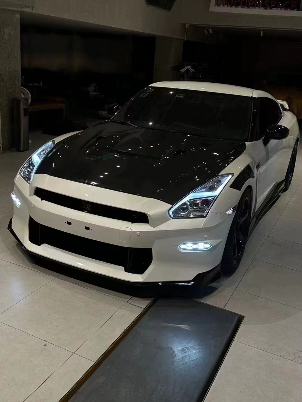 Carbon Fiber Body Kit for Nissan GTR 2024 TSPE Style Front Rear Bumper