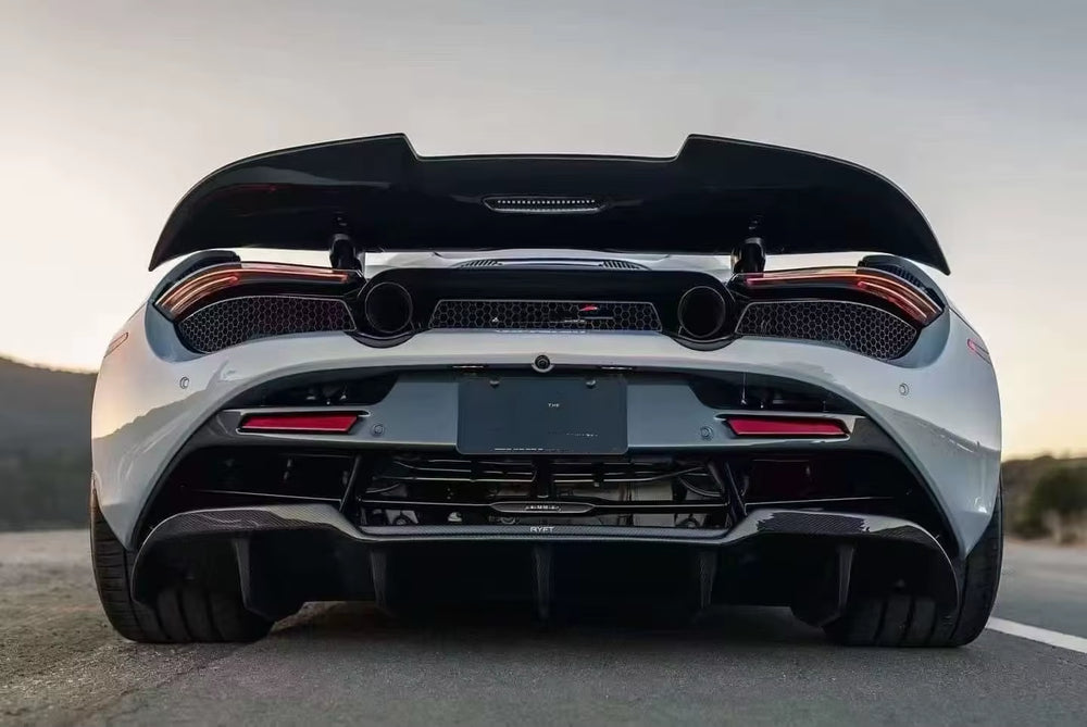 High-Quality Dry Carbon Fiber Body Kit for Mclaren 720S Upgrade RYTF Style Front Lip Side Skirts Rear Diffuser Fenders Hood