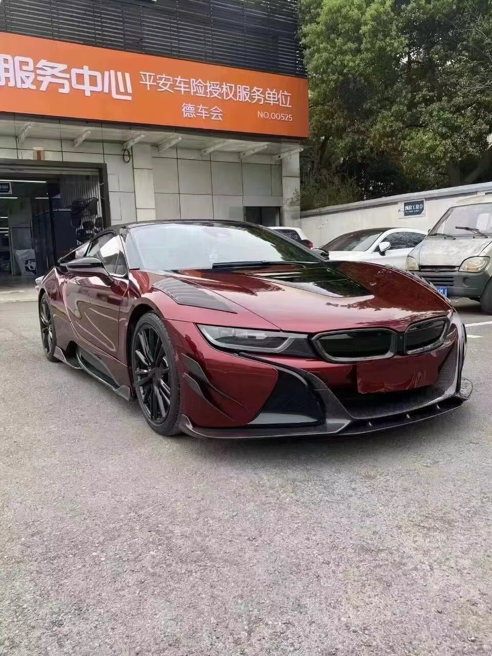 Auto Parts Carbon Fiber Body Kit for BMW I8 Front Lip Rear Diffuser Splitter Rear Spoiler