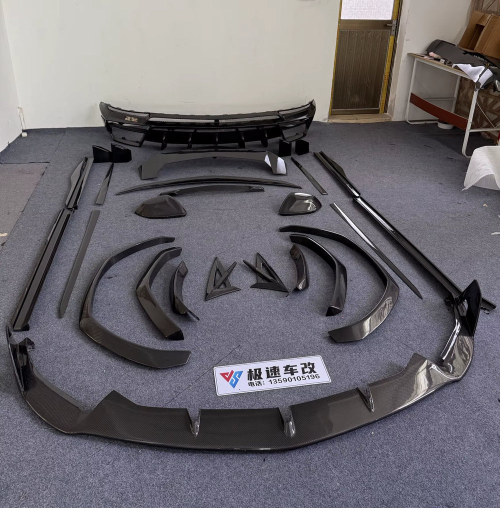 Msy Style Body Kit for Lamborghini Urus Carbon Fiber Front Lip Skirt Rear Diffuse Spoiler Wide Body Kit