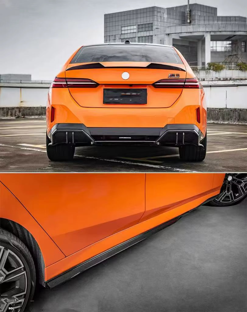 For BMW 5 Series G60 G68 Upgrade MP Style Dry Carbon Fiber Body Kit Front Lip Rear Diffuser Spoiler