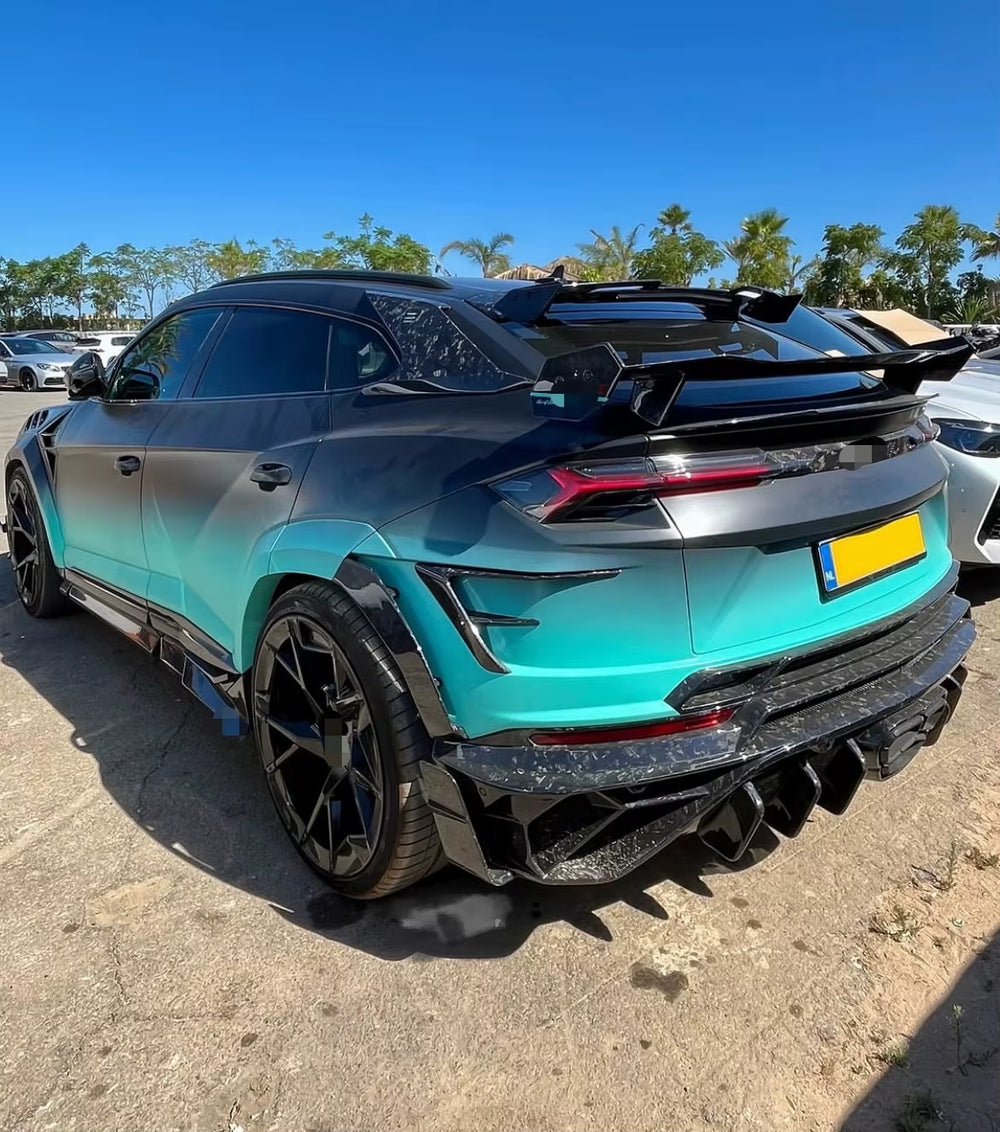 For Lamborghini Urus MS Style Forged Dry Carbon Fiber Front and Rear Bumpers Side Skirts and Wheel Arches Wide Body Kit