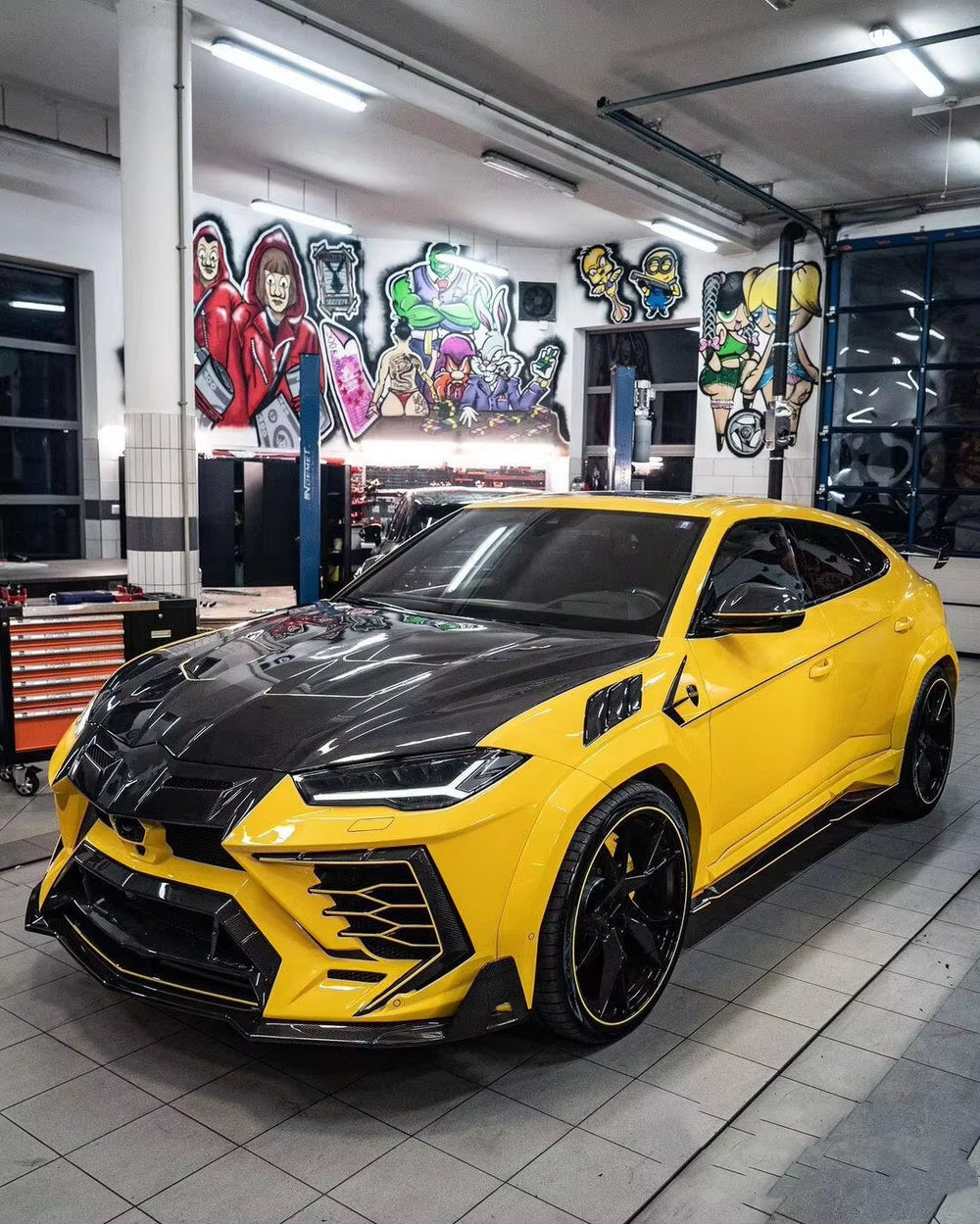 Factory Price Car Wide-Body Hoods Kit for Lamborghini Urus 2018-2025 Conversion Front Bumper Fender Side Skirt Rear Spoiler