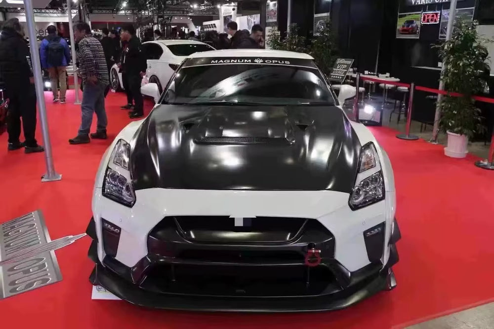 Var Style Front and Rear Bumpers Diffuser Spoiler Side Skirt Hood Carbon Fibre Body Kit Bumper for Nissan Gtr Gtr35 Bumper Body