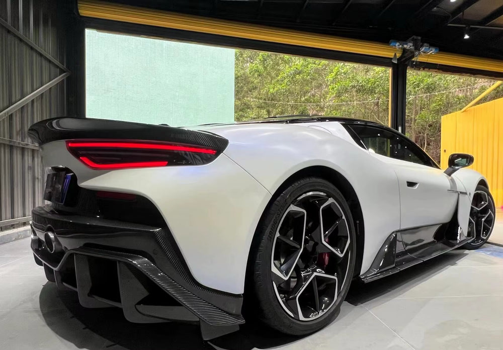 Dry Carbon Fiber Body Kit for Maserati Mc20 Upgrade SD Style Front Lip Skirt Rear Diffuser Spoiler Bodykit