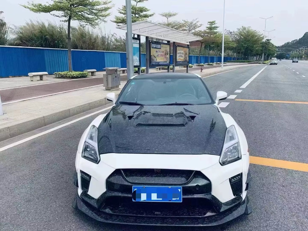 Var Style Front and Rear Bumpers Diffuser Spoiler Side Skirt Hood Carbon Fibre Body Kit Bumper for Nissan Gtr Gtr35 Bumper Body