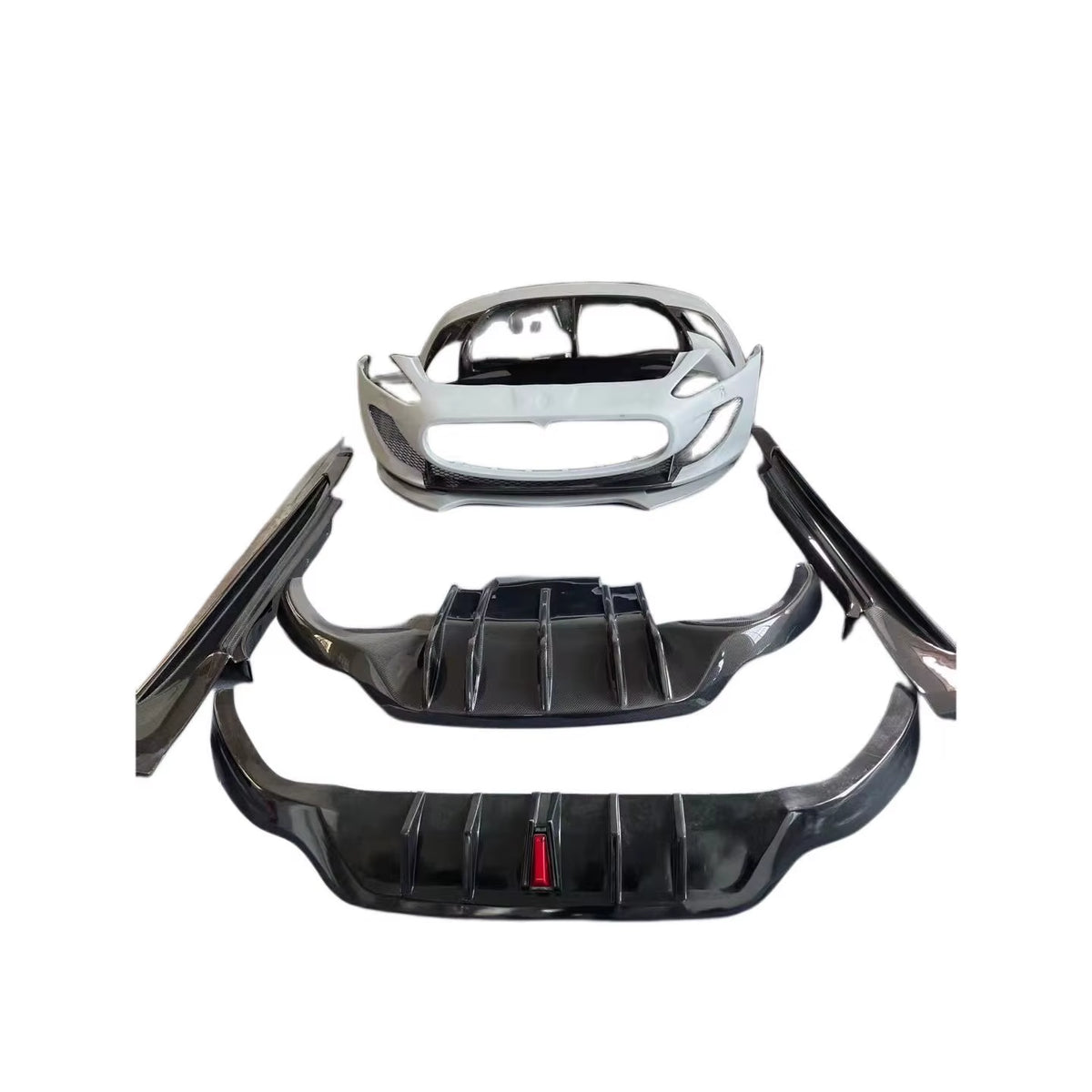 Front Bumper for Maserati Granturismo Sport Grille Auto Parts Car Bumper Carbon Fiber Body Kit