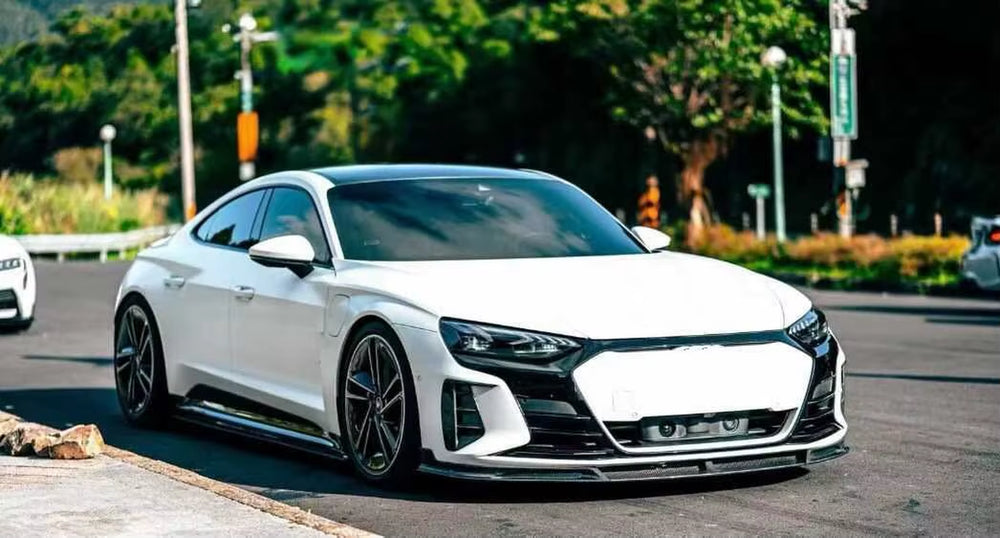 Carbon Fiber Body Kit for Audi RS E-Tron GT Front Bumper Lip Side Skirts Rear Bumper Diffuser Rear Wing Spoiler Body Kit
