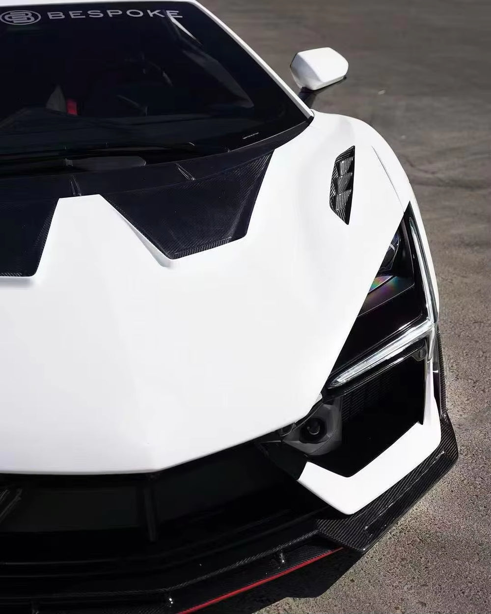 For Lamborghini Revuelto Wide Body Kit Front Bumper Lip Skirt Rear Diffuser Spoiler Hood Dry Carbon Fiber Auto Bodies