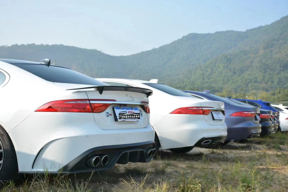 Carbon Fiber Body Kit for Jaguar Xf Xfl for Svr Front Rear Bumper